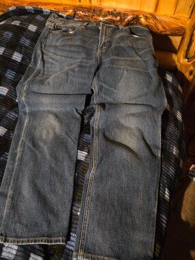 Lucky Brand Jeans Mid Rise Boyfriend Sienna 10/30. EUC